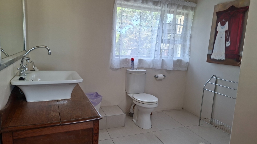 5 Bedroom Property for Sale in Blue Bend Eastern Cape